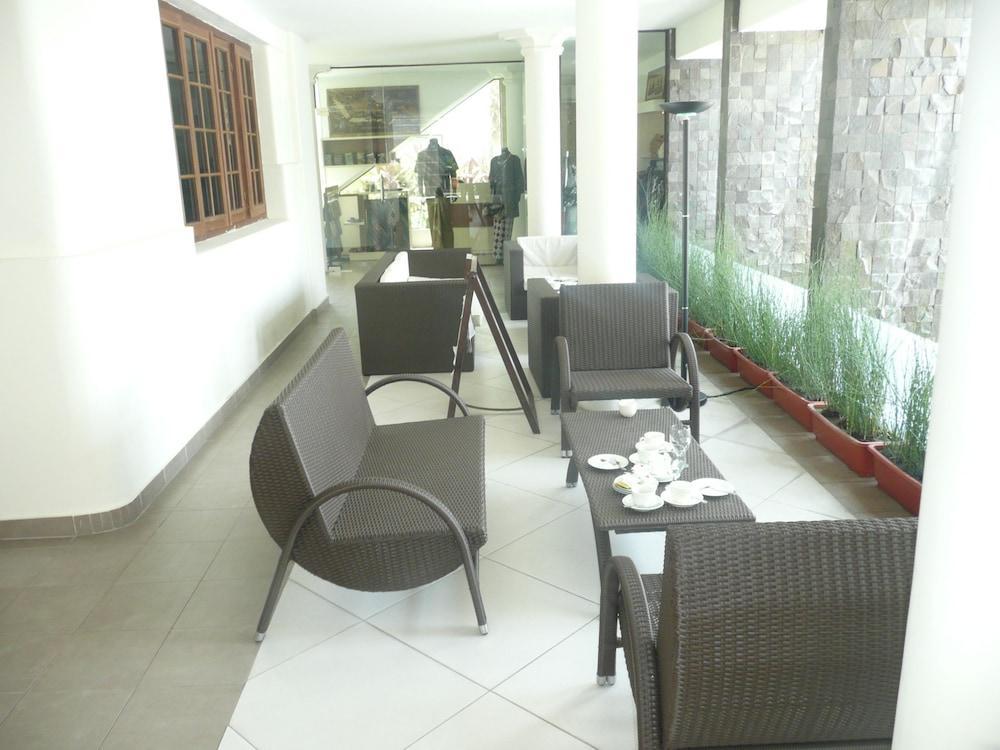Gowongan Inn Jogyakarta Zewnętrze zdjęcie