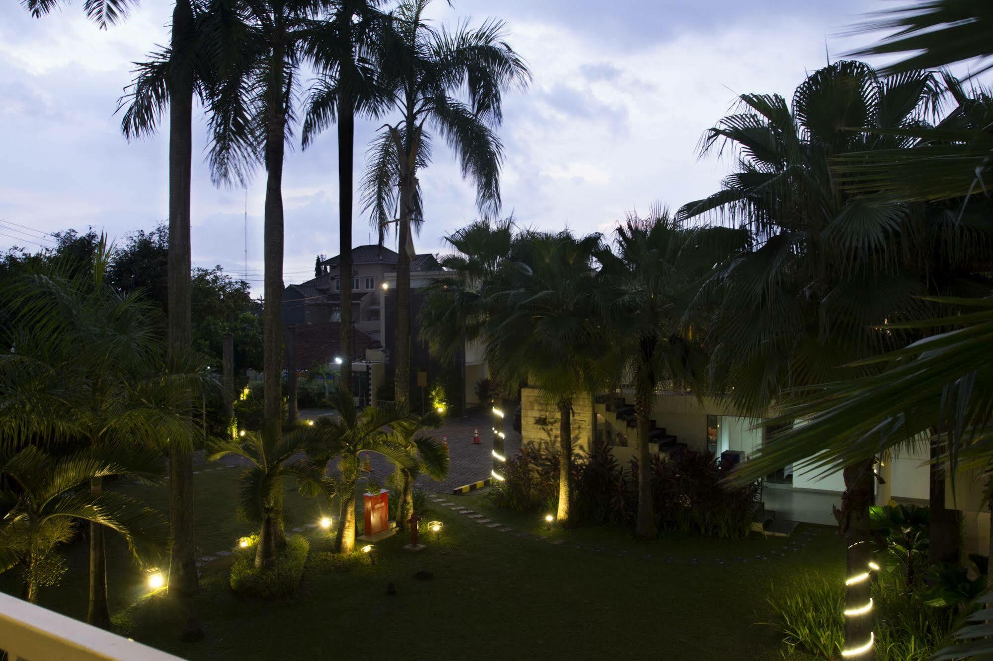 Gowongan Inn Jogyakarta Zewnętrze zdjęcie